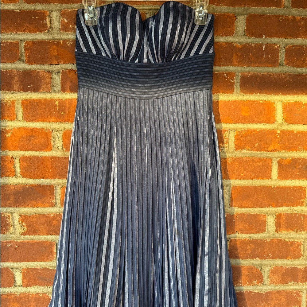 Elegant Strapless Navy Blue Dress